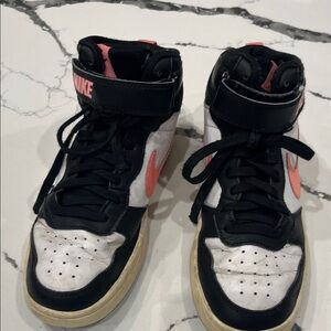 Nike Black and White Sneakers with Pink Swoosh